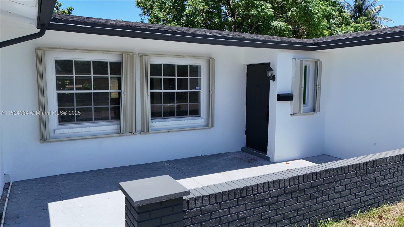 2568 NW 34th Ter, Lauderdale Lakes, Florida image 5