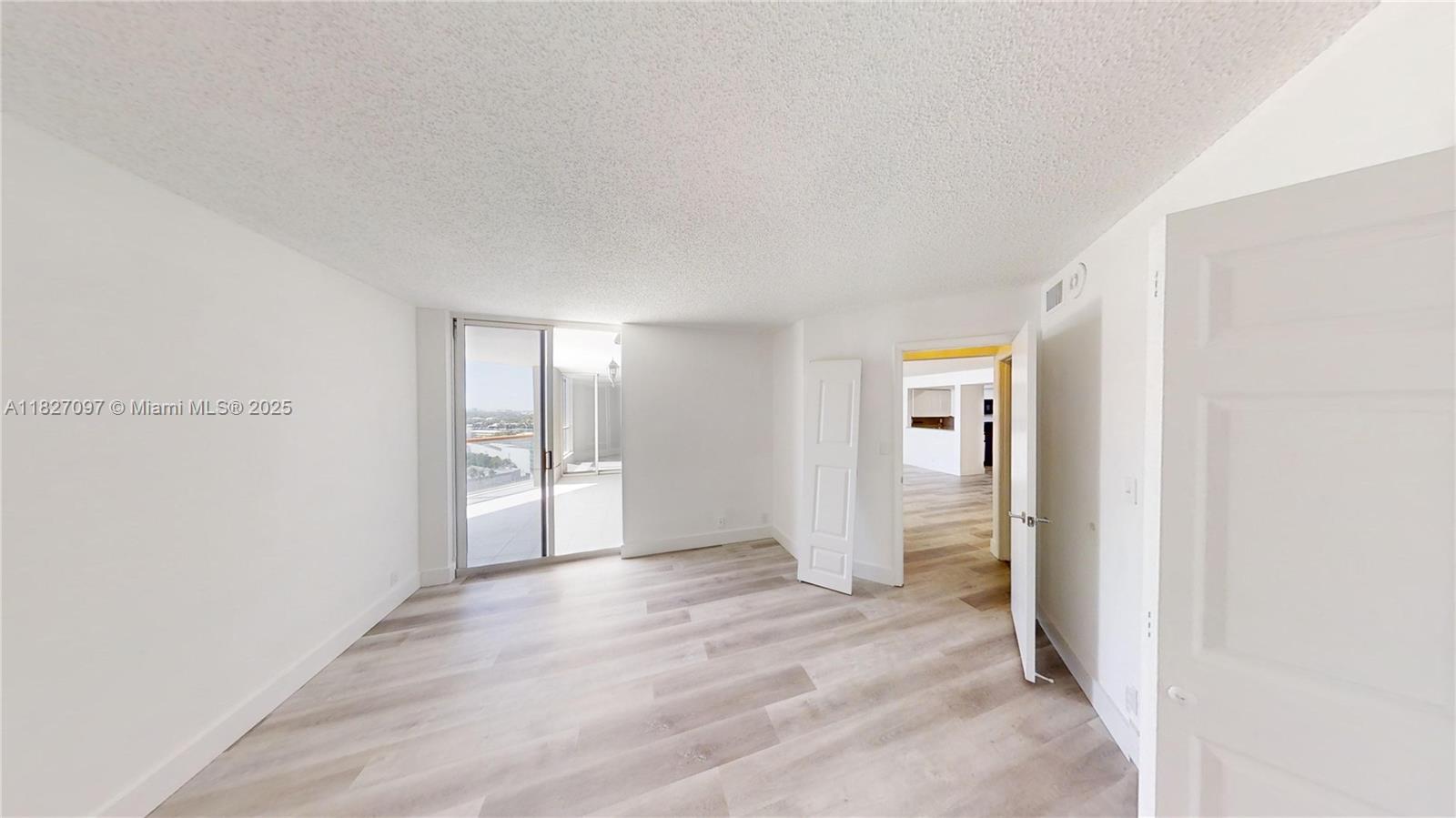 6767 Collins Ave #1402, Miami Beach, Florida image 10