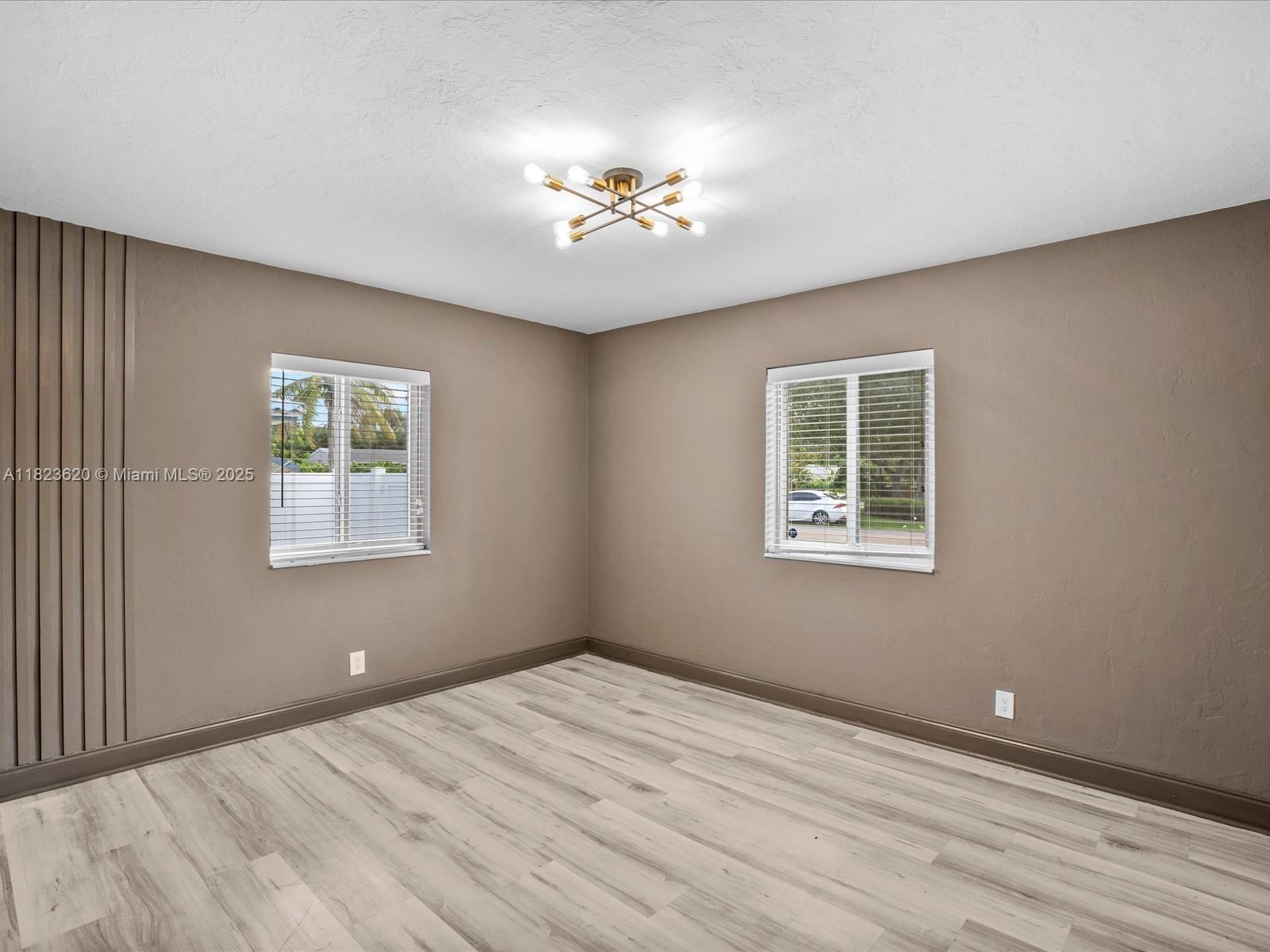1325 N 26th Ave, Hollywood, Florida image 10