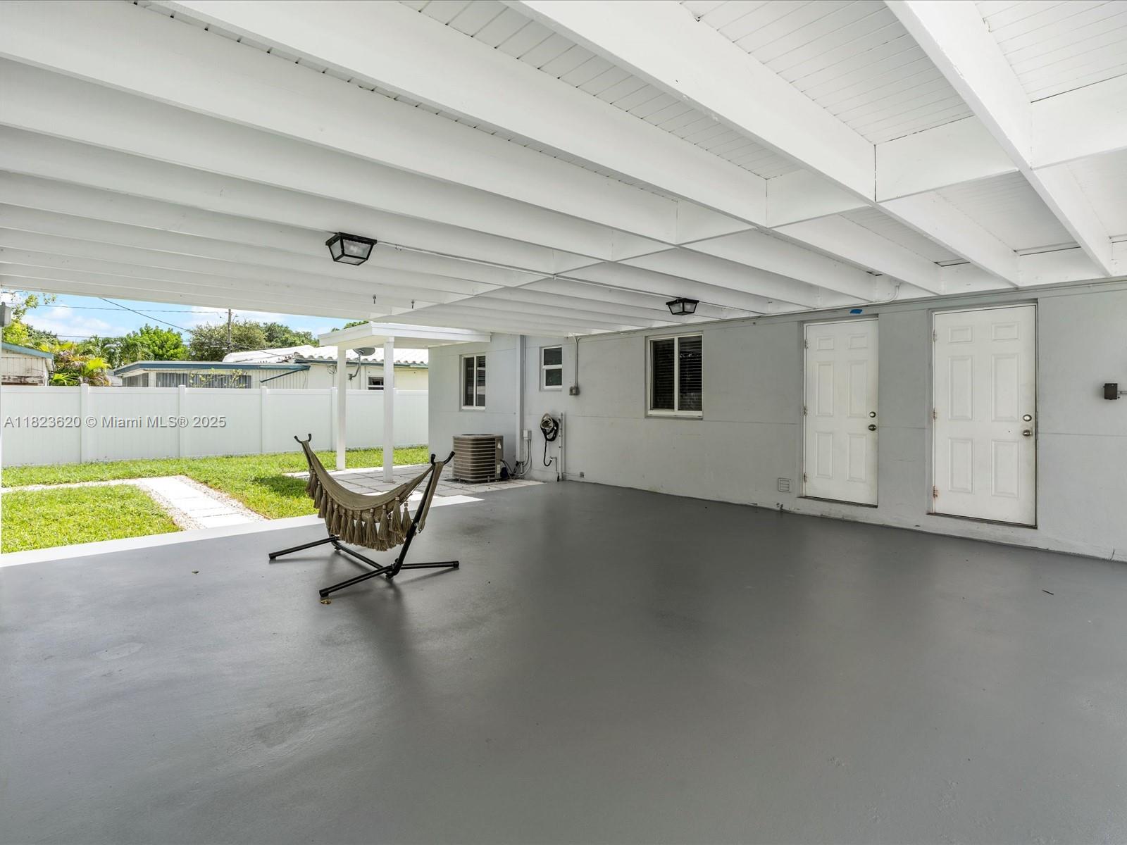 1325 N 26th Ave, Hollywood, Florida image 18