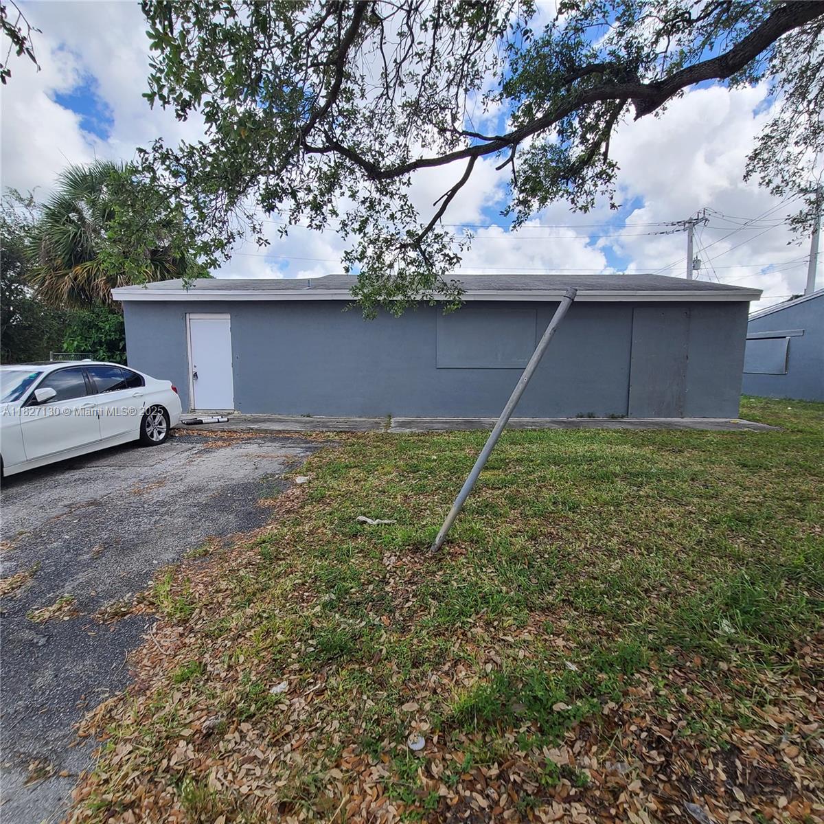 6611 Moseley St, Hollywood, Florida image 1