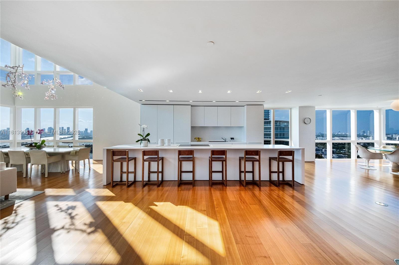 400 Alton Rd #PHA, Miami Beach, Florida image 13