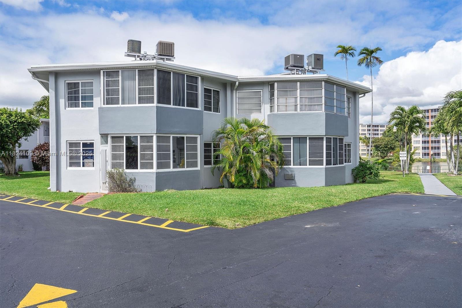 Property photo # 0