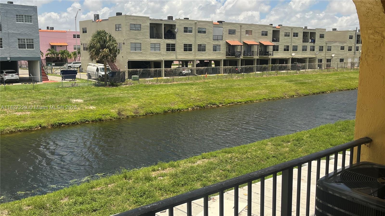 1339 W 51st Pl #B-5, Hialeah, Florida image 22