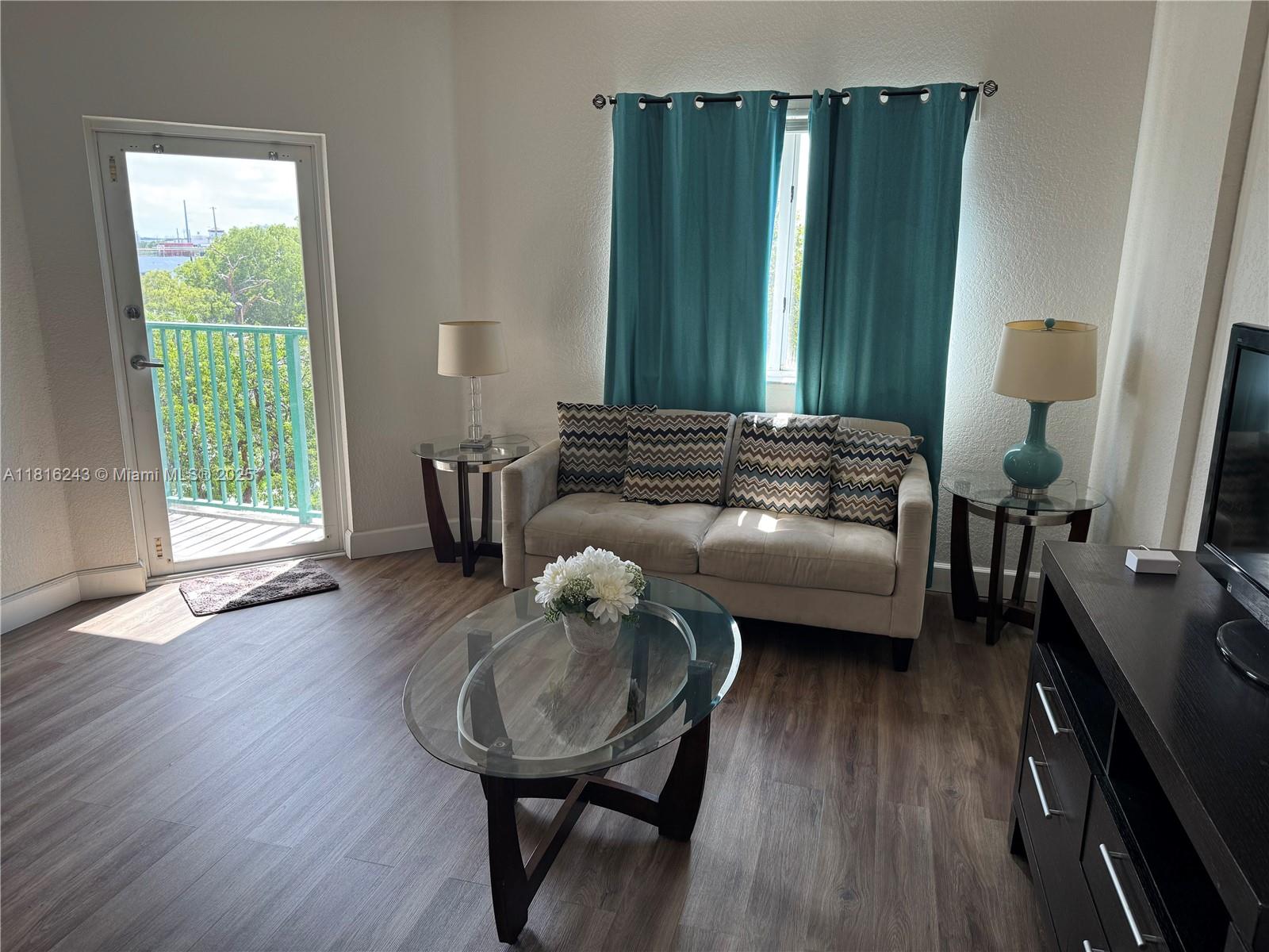 Property photo # 8