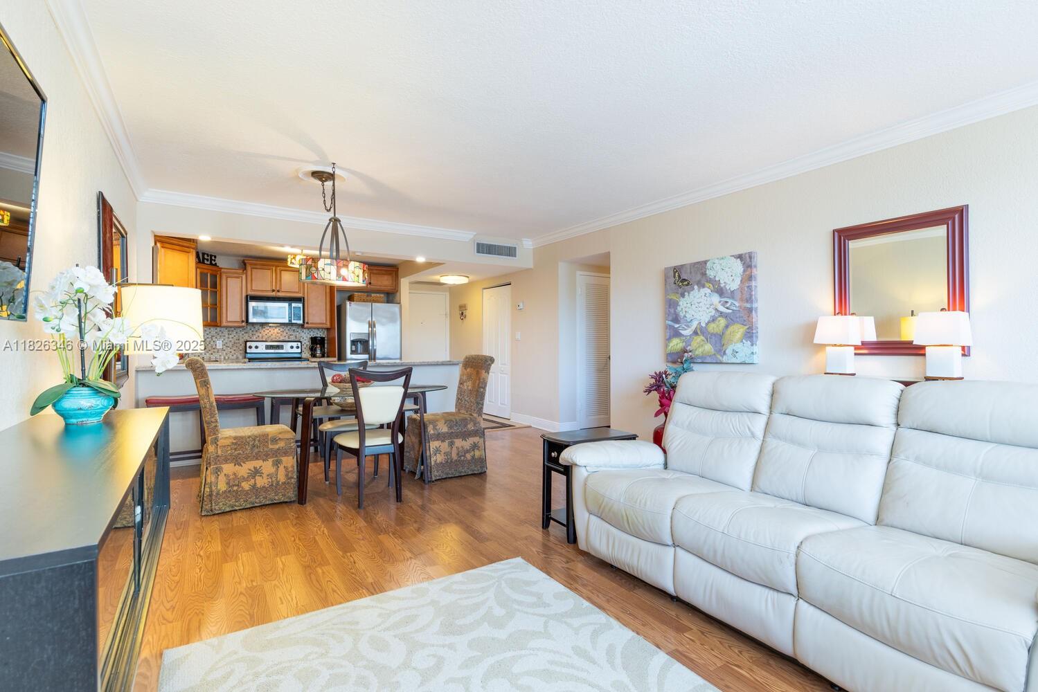 Property photo # 6