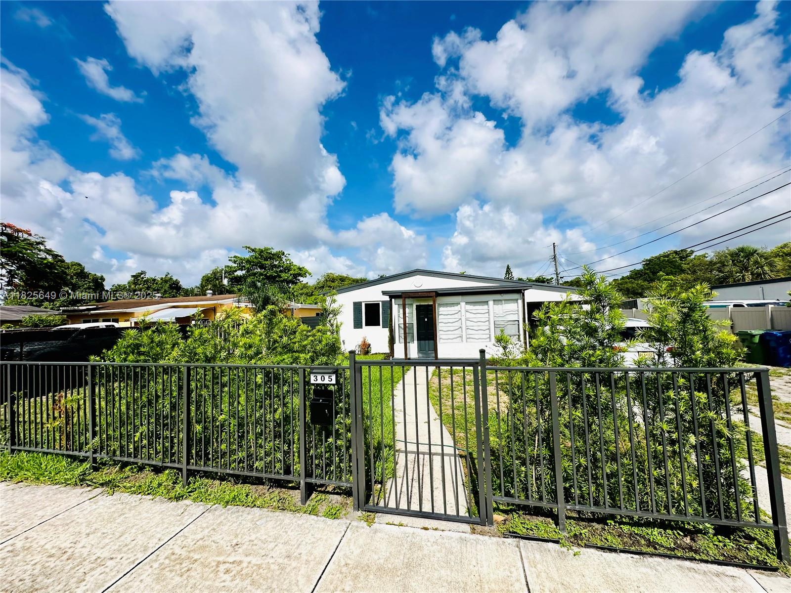 305 SW 24th Ave, Fort Lauderdale, Florida image 1