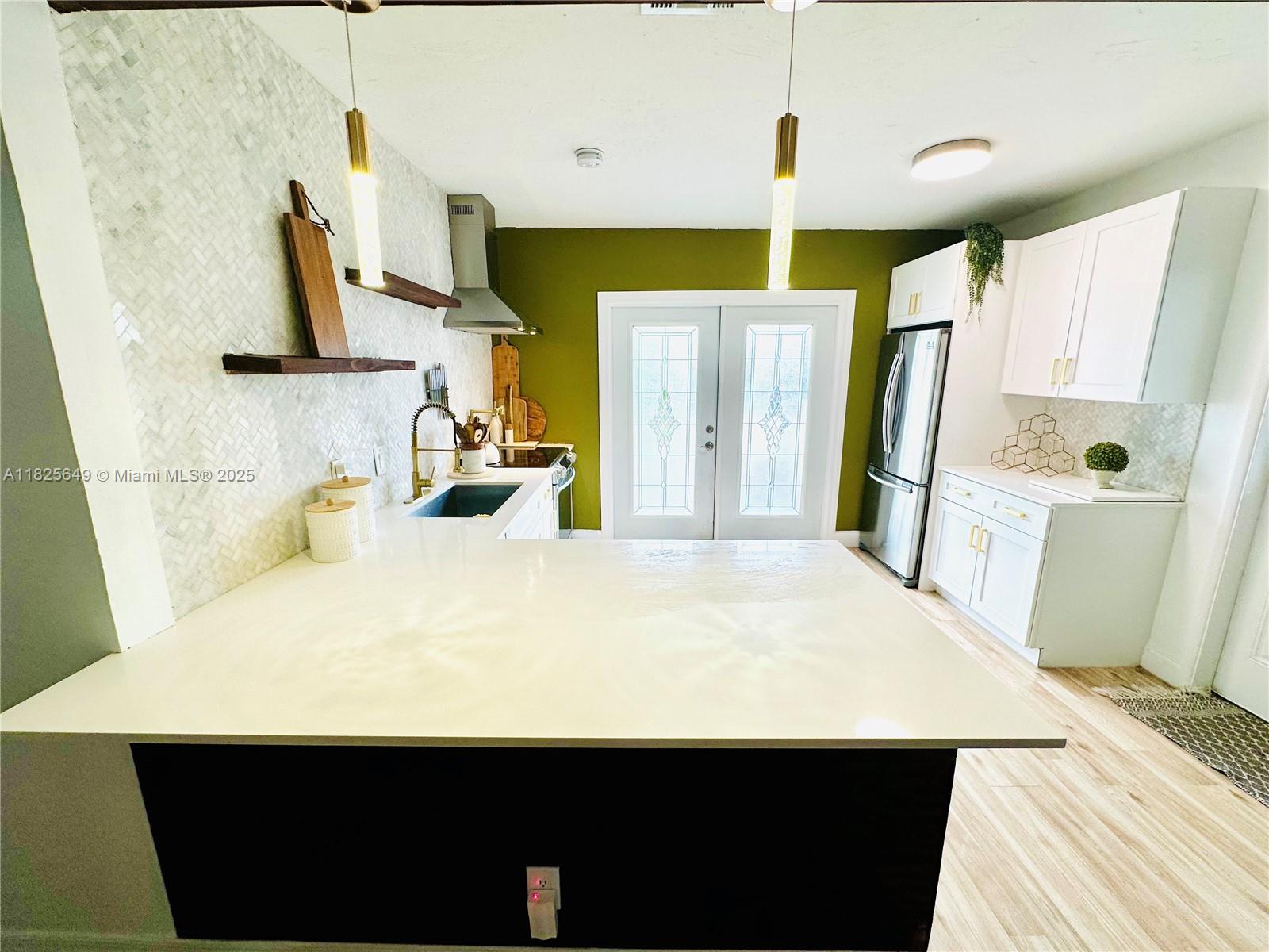 305 SW 24th Ave, Fort Lauderdale, Florida image 24