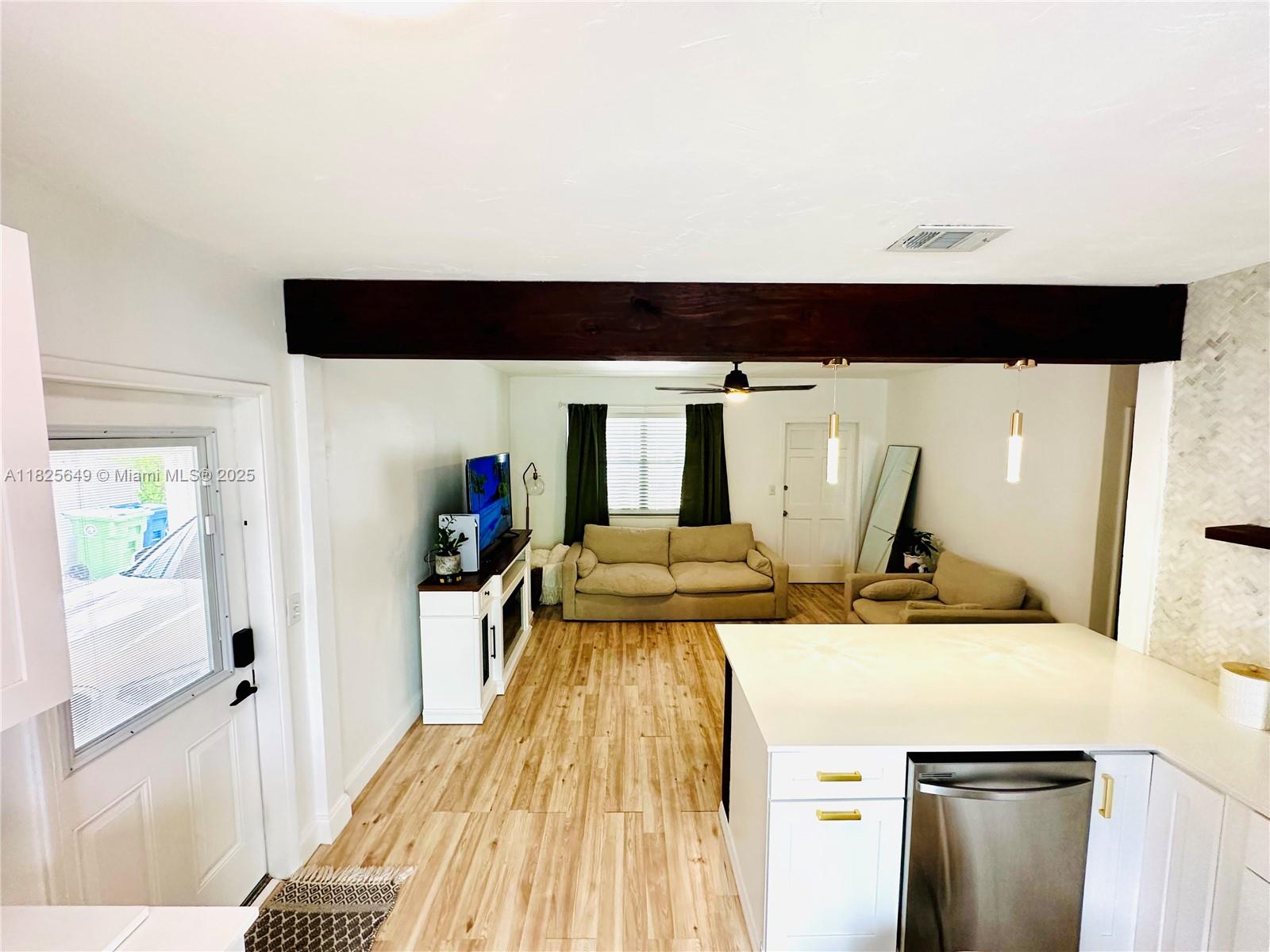 305 SW 24th Ave, Fort Lauderdale, Florida image 31