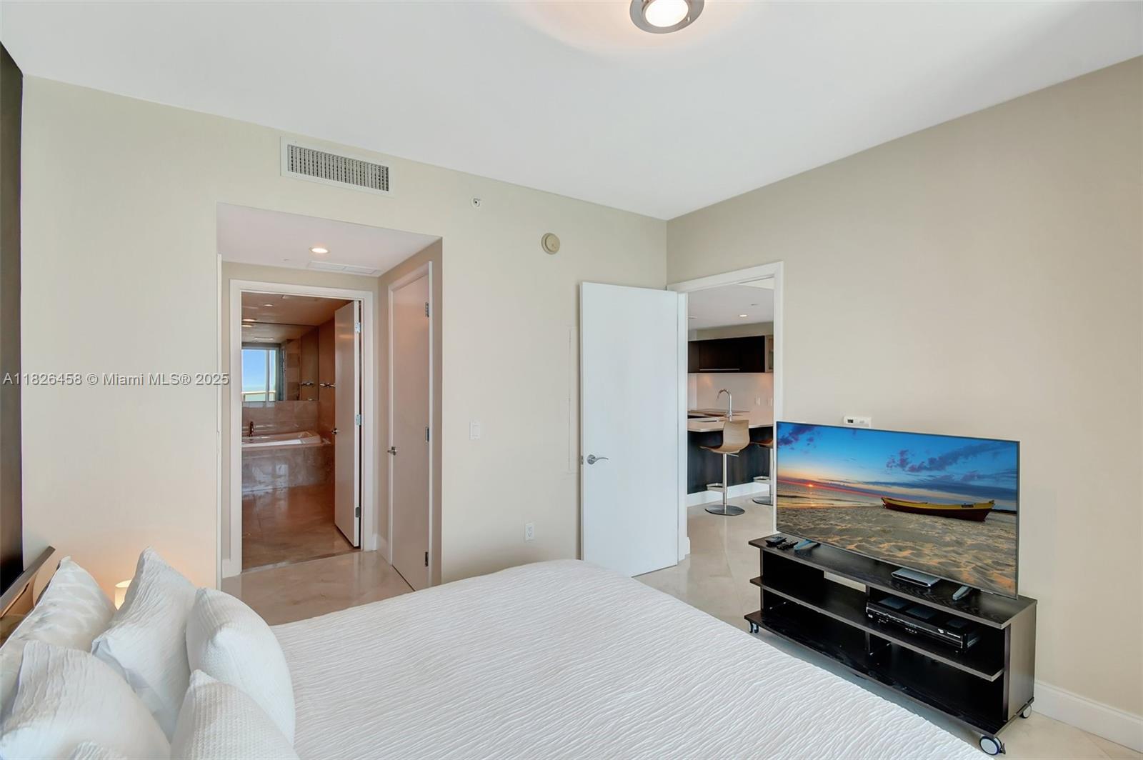 17001 Collins Ave #2006, Sunny Isles Beach, Florida image 13