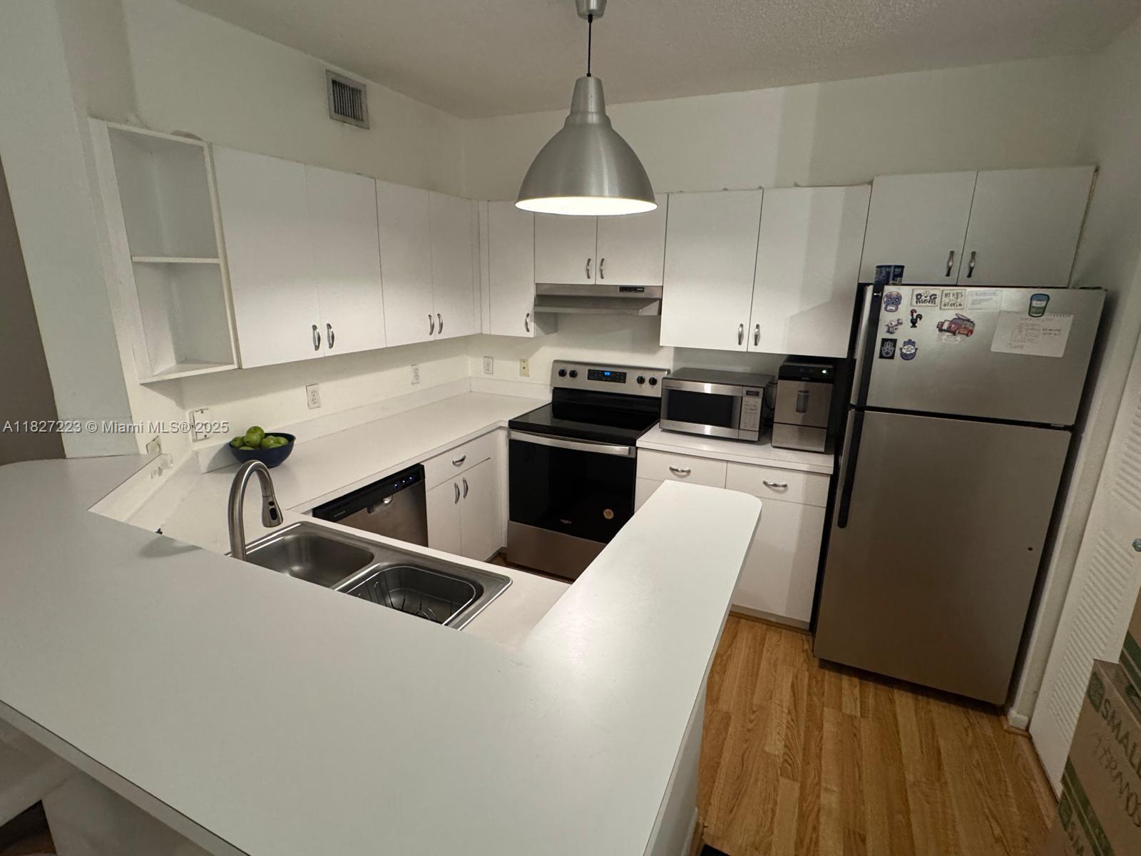 Property photo # 8