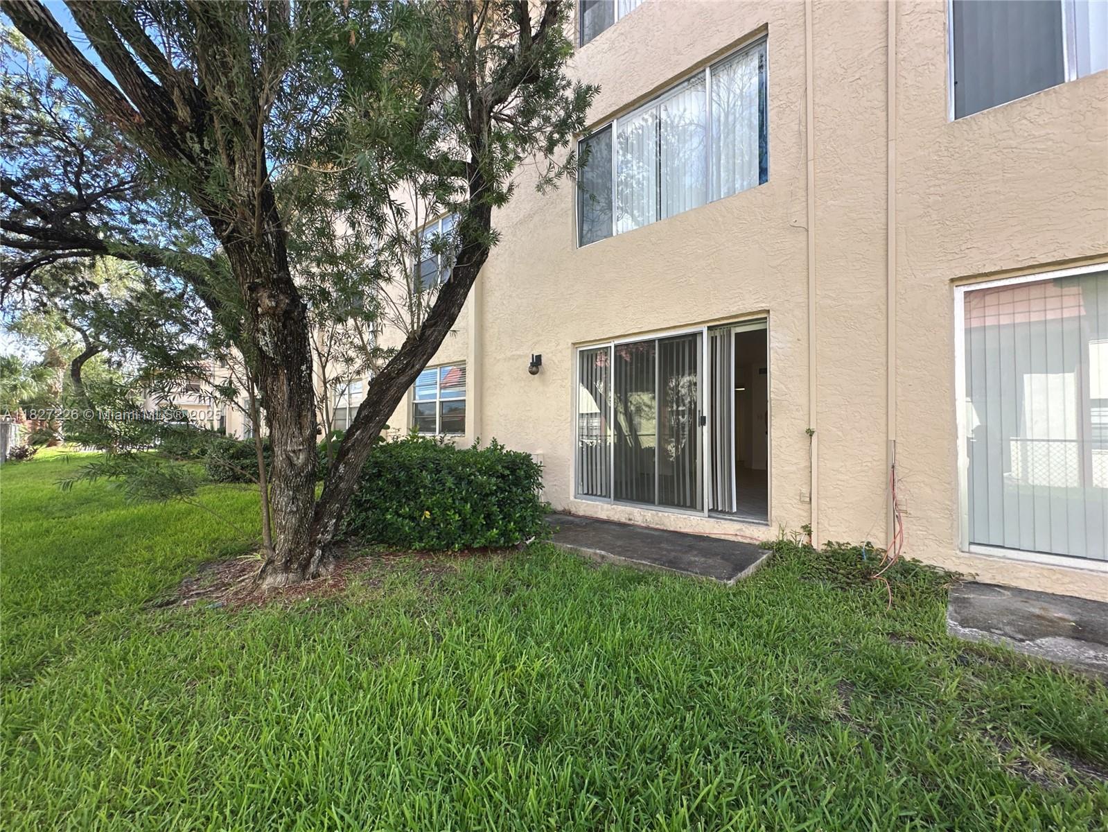 3210 NW 103rd Terrace #106-B, Coral Springs, Florida image 18