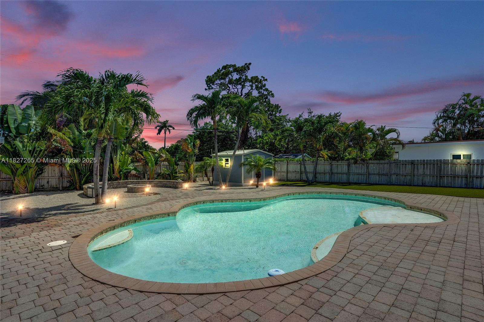 1555 NE 35th St, Oakland Park, Florida image 12