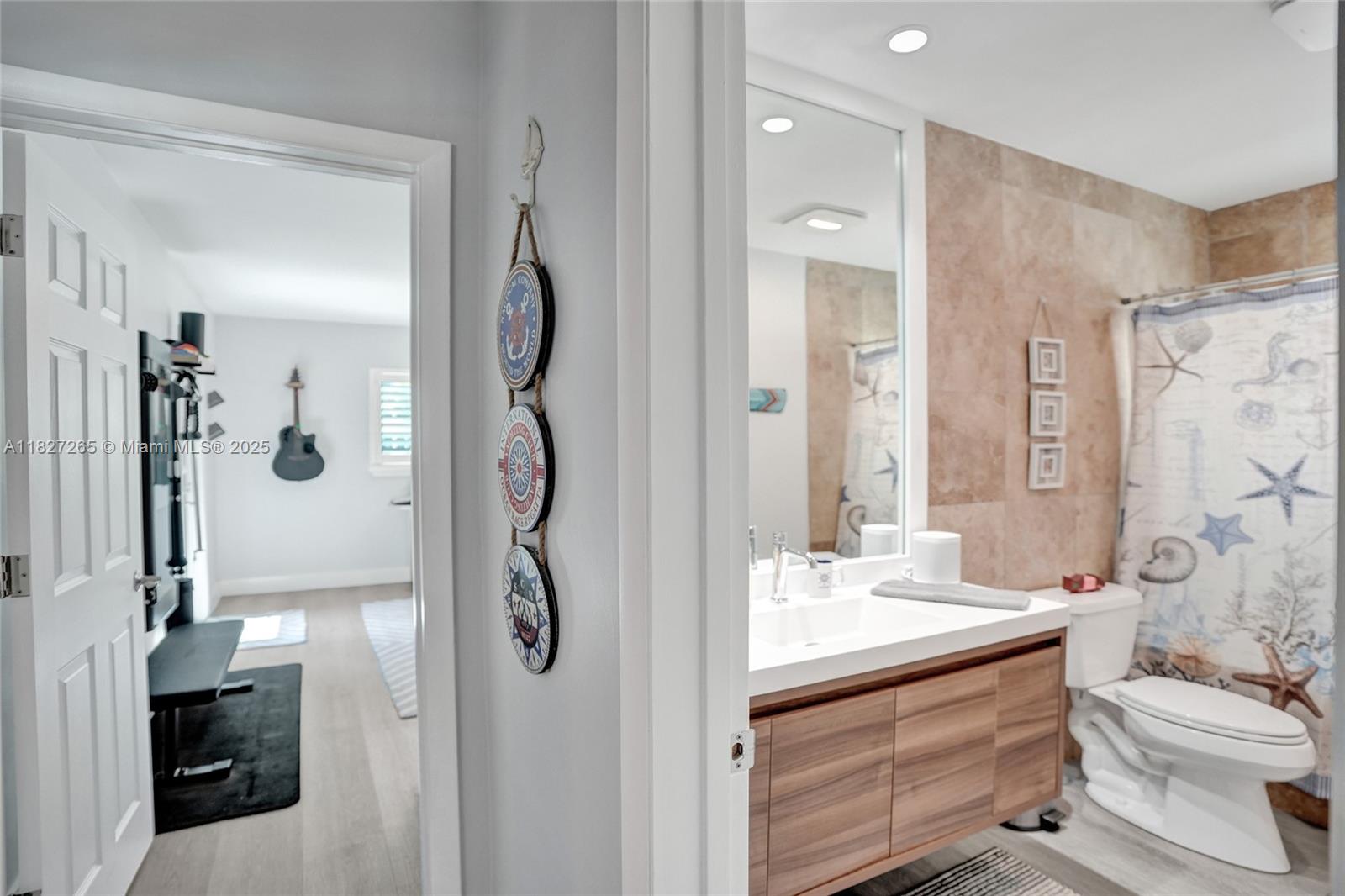 1555 NE 35th St, Oakland Park, Florida image 26