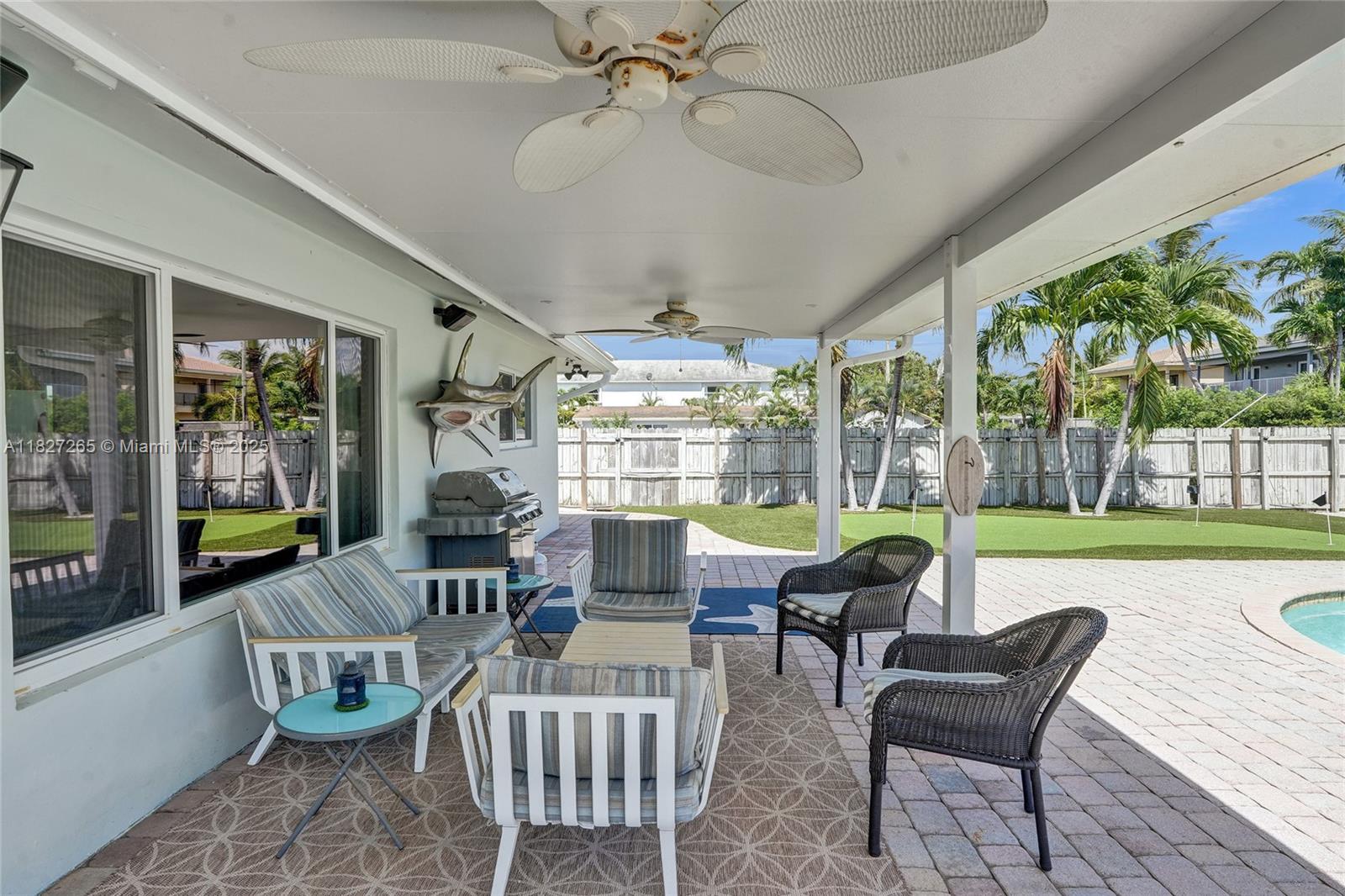 1555 NE 35th St, Oakland Park, Florida image 30