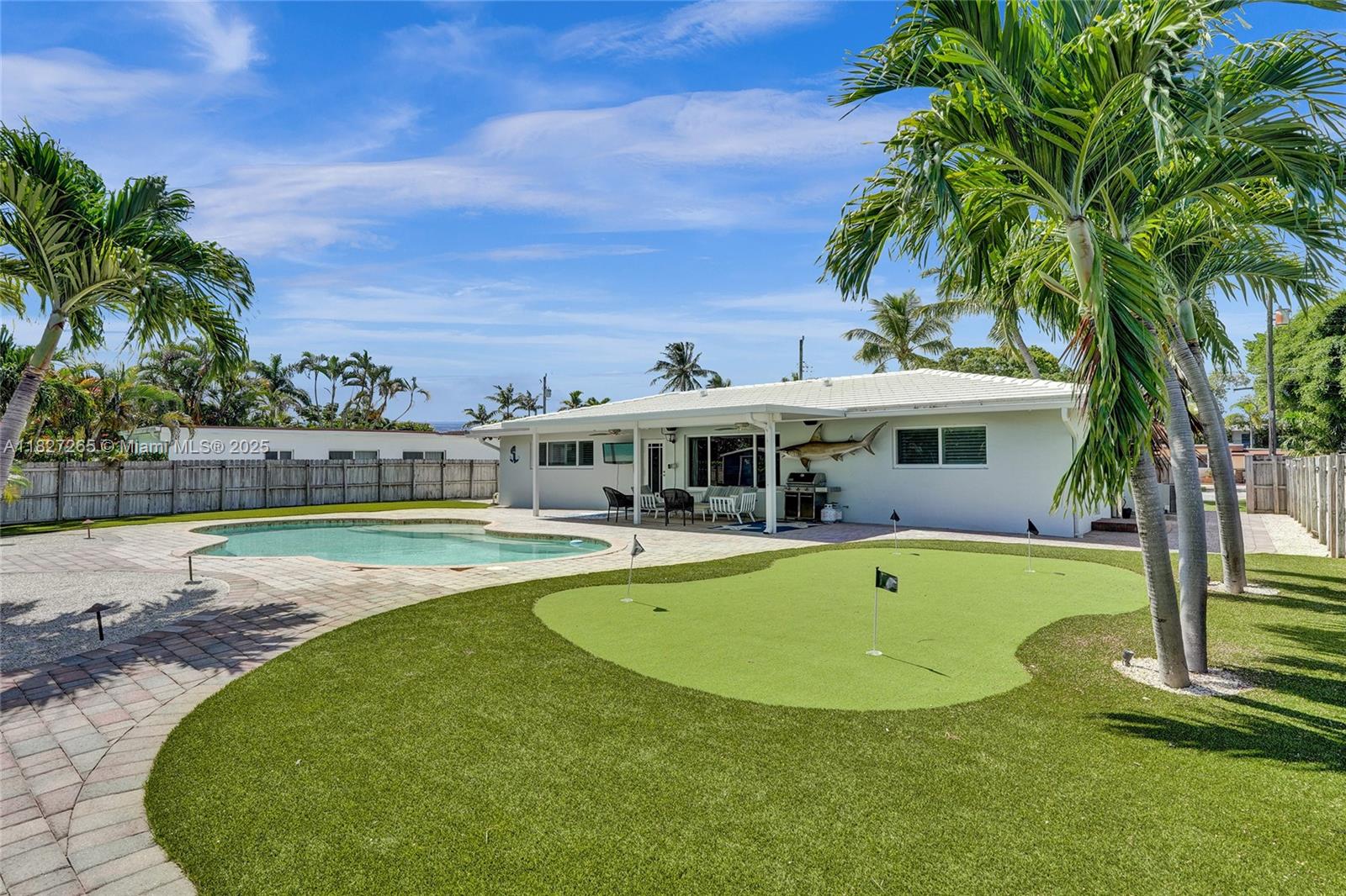 1555 NE 35th St, Oakland Park, Florida image 37