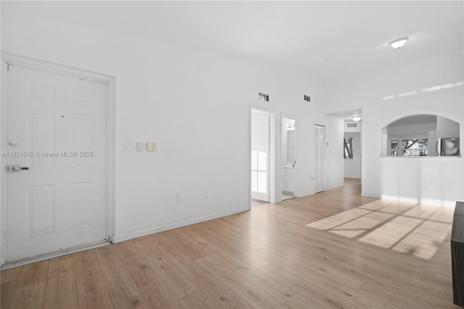Property photo # 2
