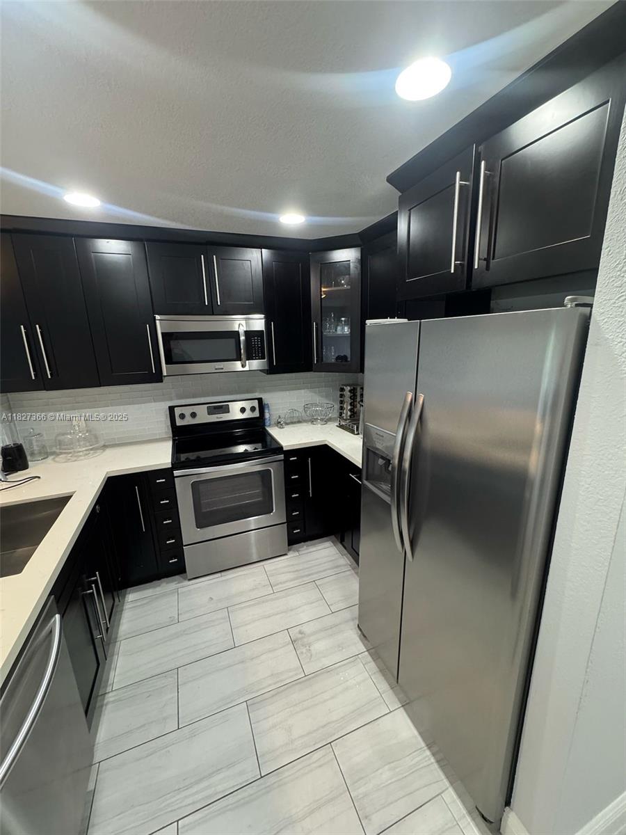 9500 SW 3rd St #239, Boca Raton, Florida image 4