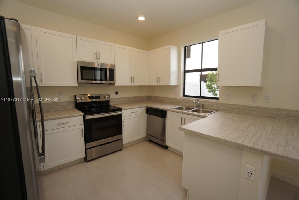 Property photo # 3