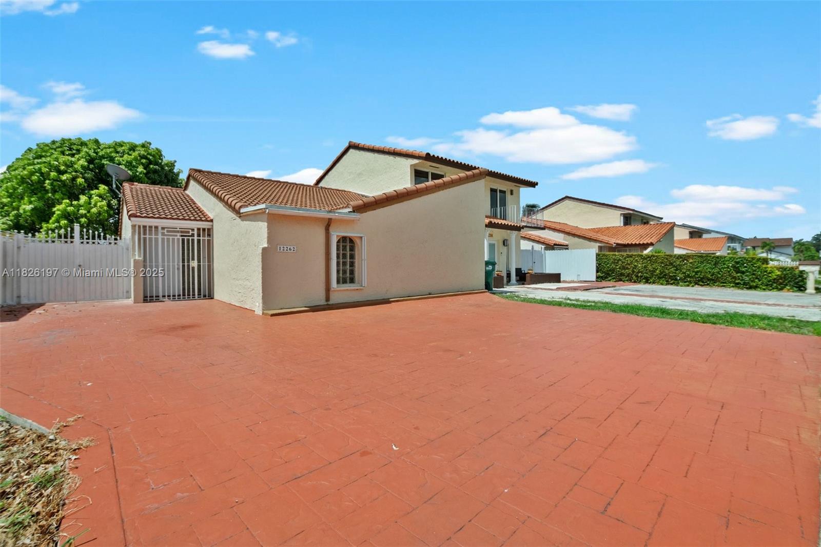 Property photo # 0