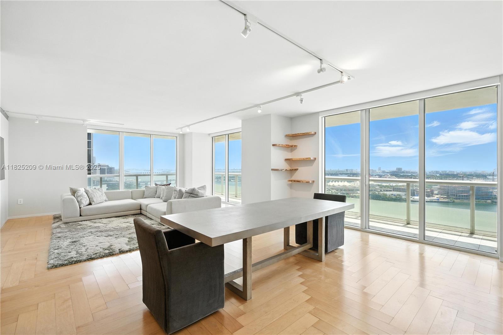 Property photo # 9