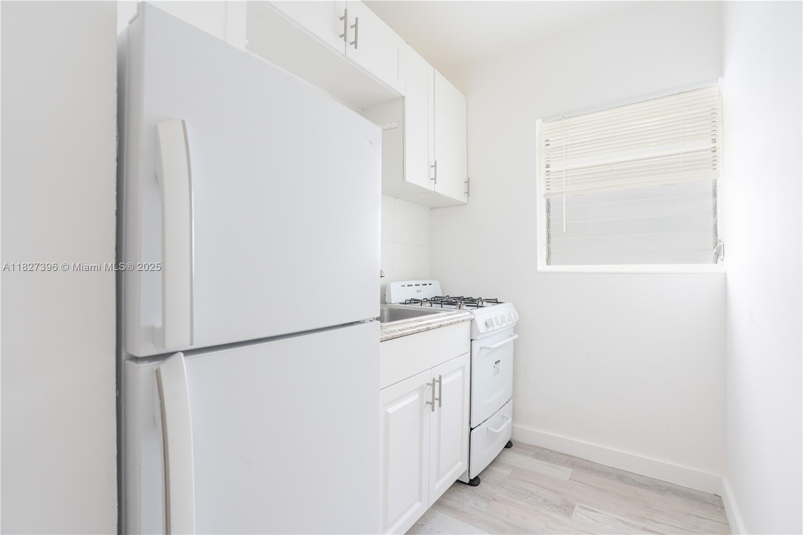 Property photo # 0