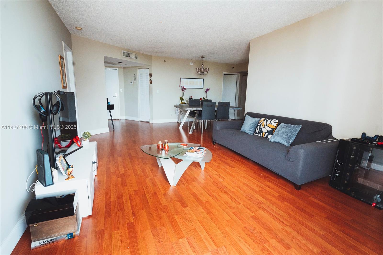 3300 NE 192nd St #701, Aventura, Florida image 3