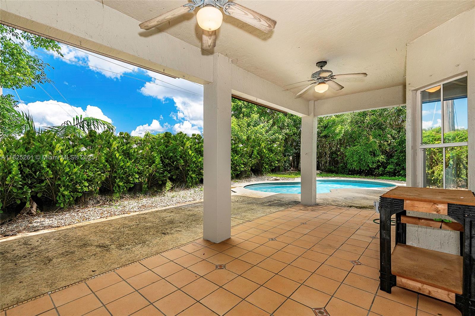 315 W Cypress Cove Cir, Davie, Florida image 34