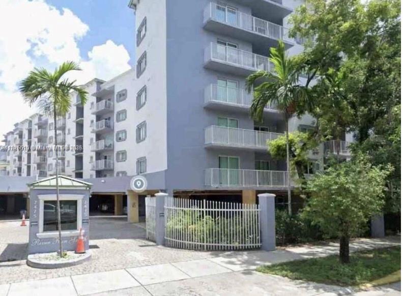 Property photo # 4