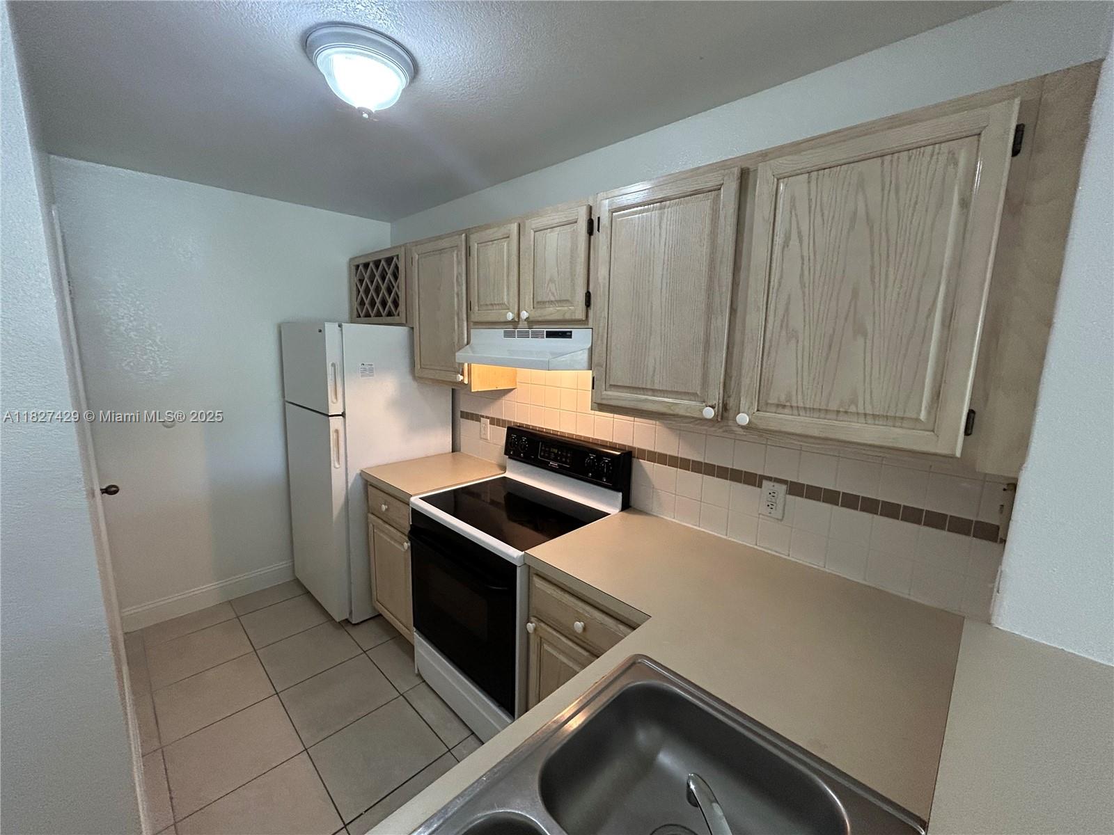 Property photo # 4