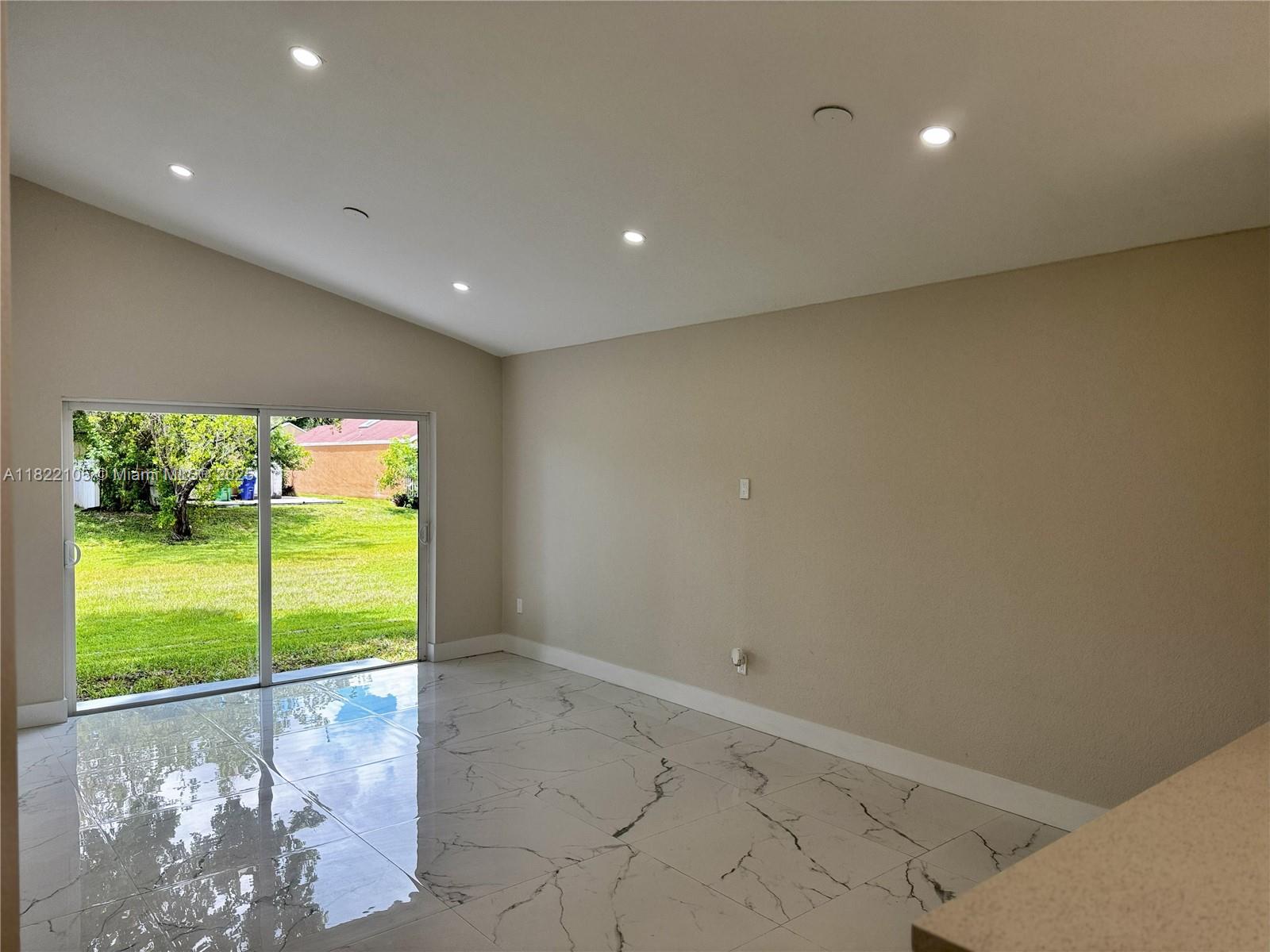 10000 Olive St, Miramar, Florida image 7