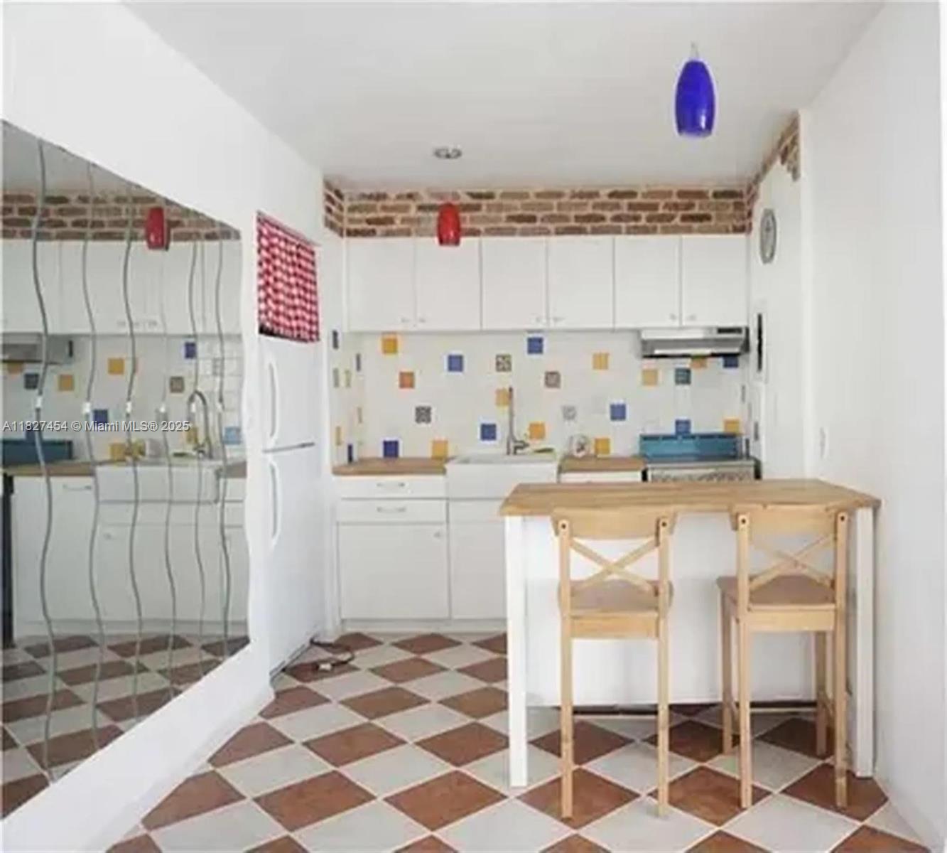 Property photo # 3