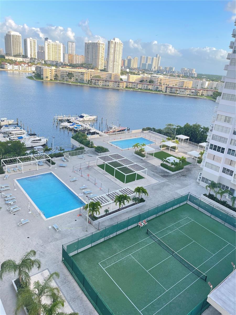 18071 Biscayne Blvd #802, Aventura, Florida image 2