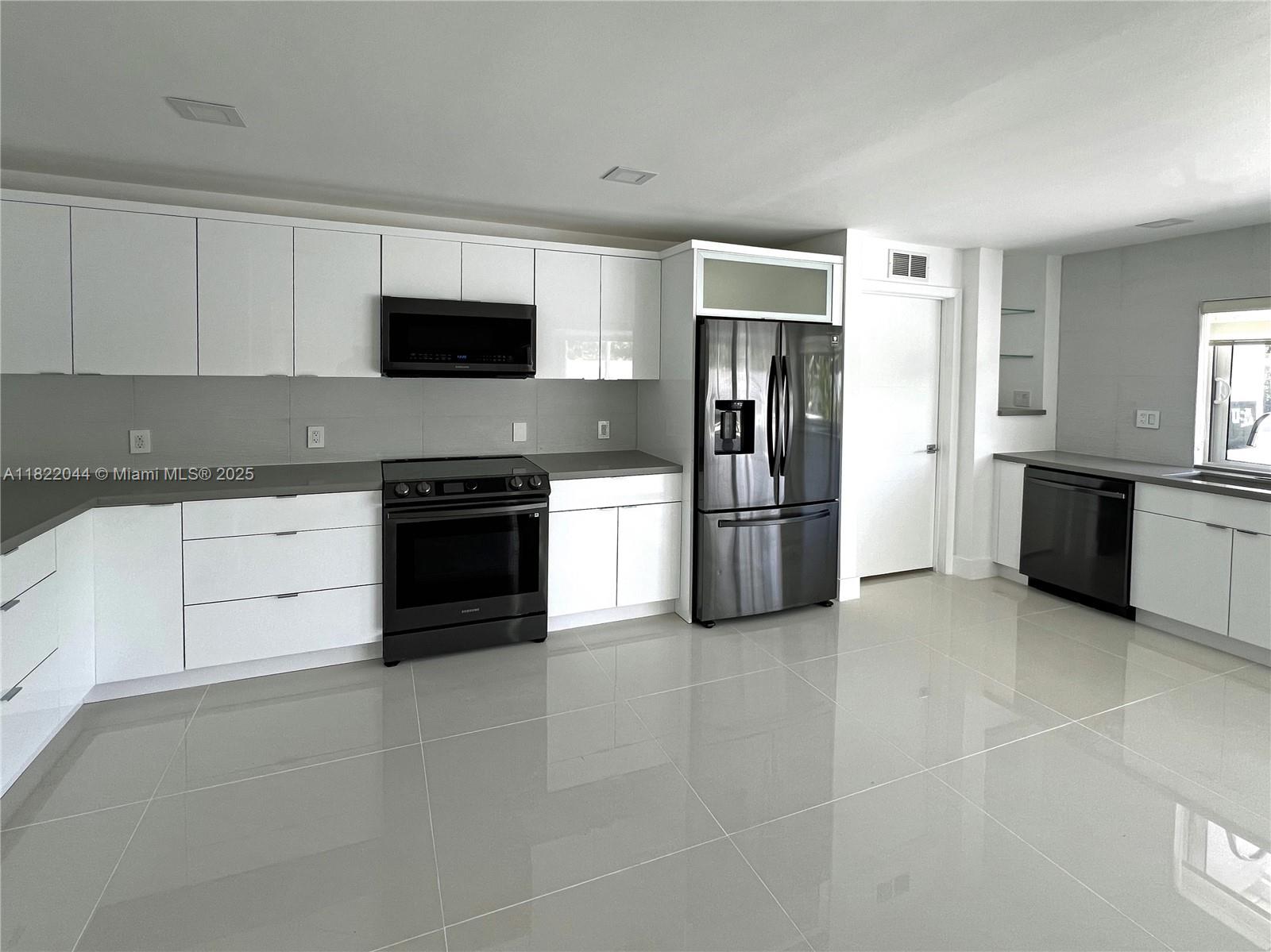 1321 Garfield St, Hollywood, Florida image 12
