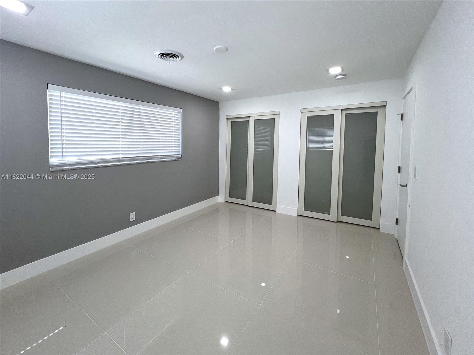 1321 Garfield St, Hollywood, Florida image 37
