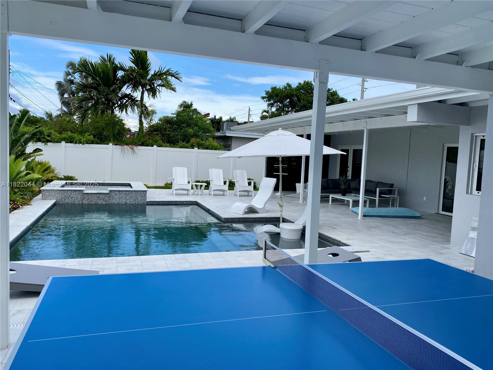 1321 Garfield St, Hollywood, Florida image 48