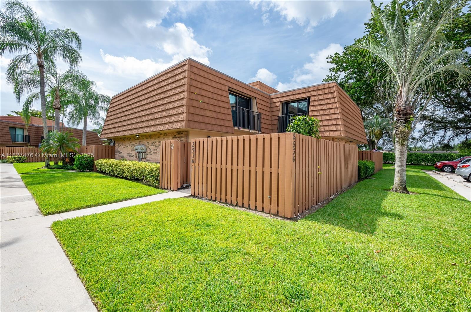 Property photo # 0
