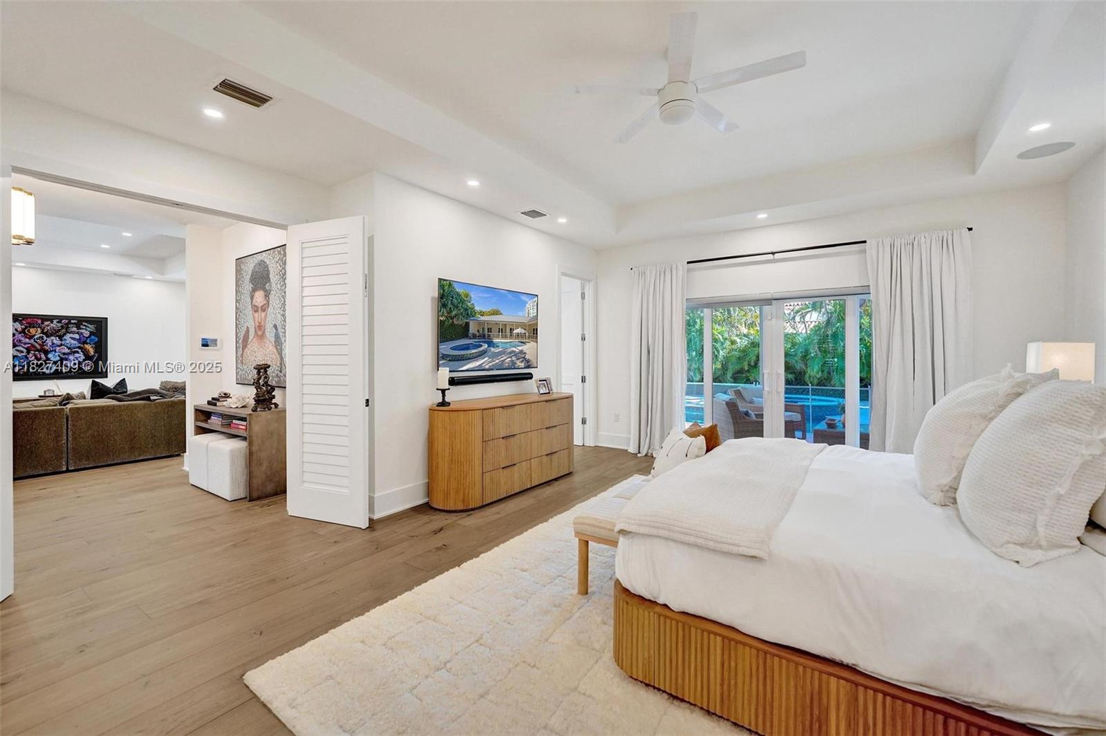 1206 E Lake Dr, Fort Lauderdale, Florida image 33