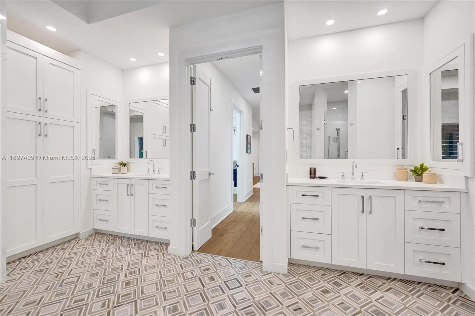 1206 E Lake Dr, Fort Lauderdale, Florida image 39