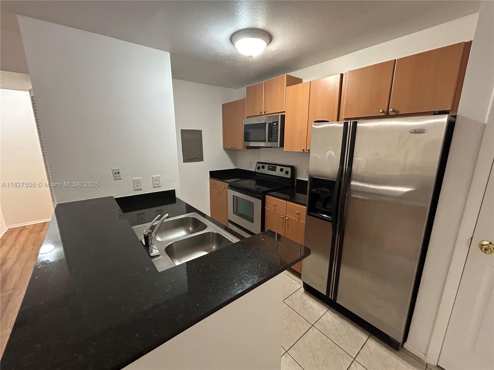 Property photo # 0
