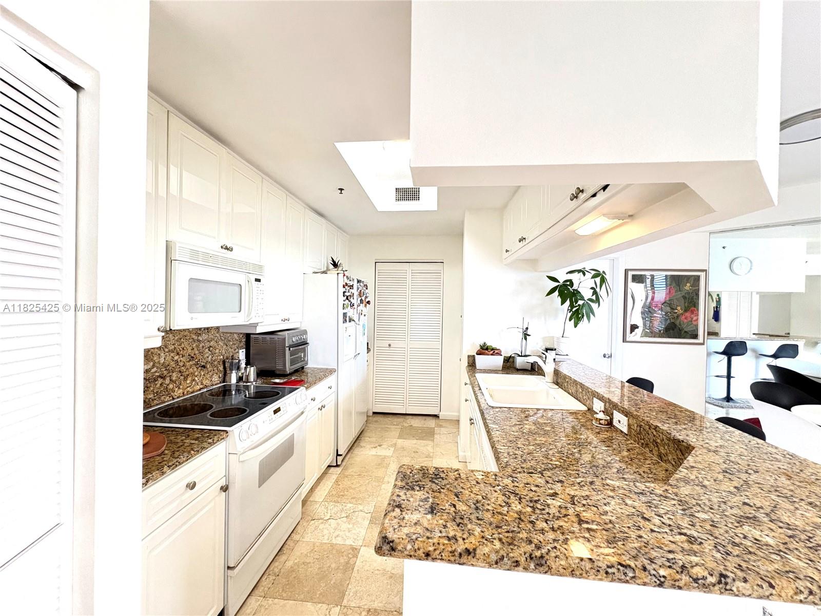 Property photo # 2