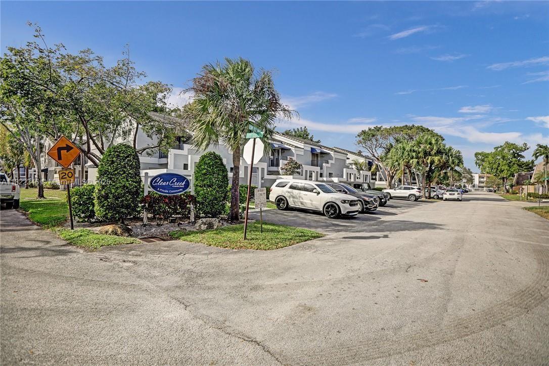 2326 SW 82nd Ter, North Lauderdale, Florida image 33