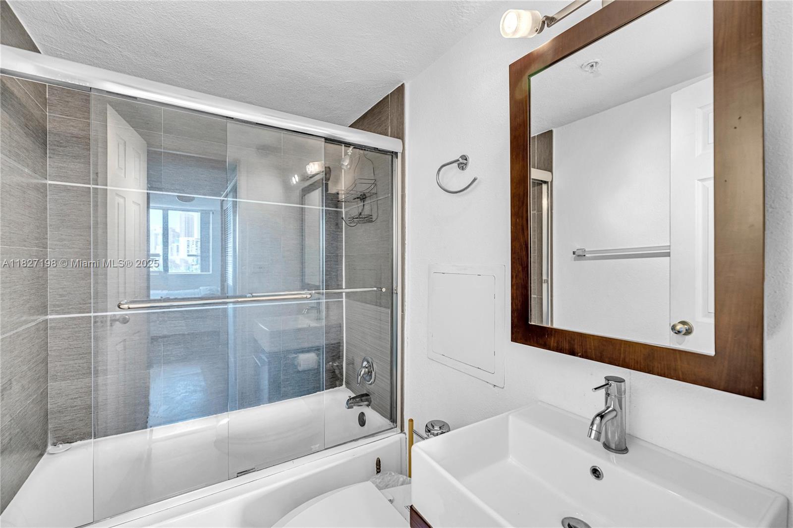 1500 SW Bay Rd #434S, Miami Beach, Florida image 29