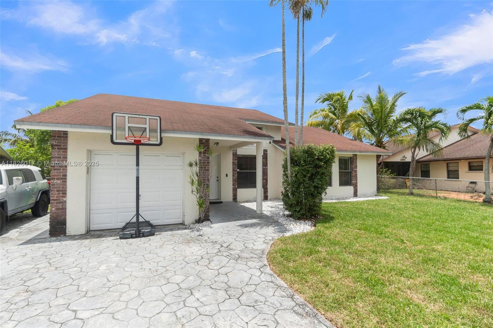 4947 NW 91st Ter, Sunrise, Florida image 5