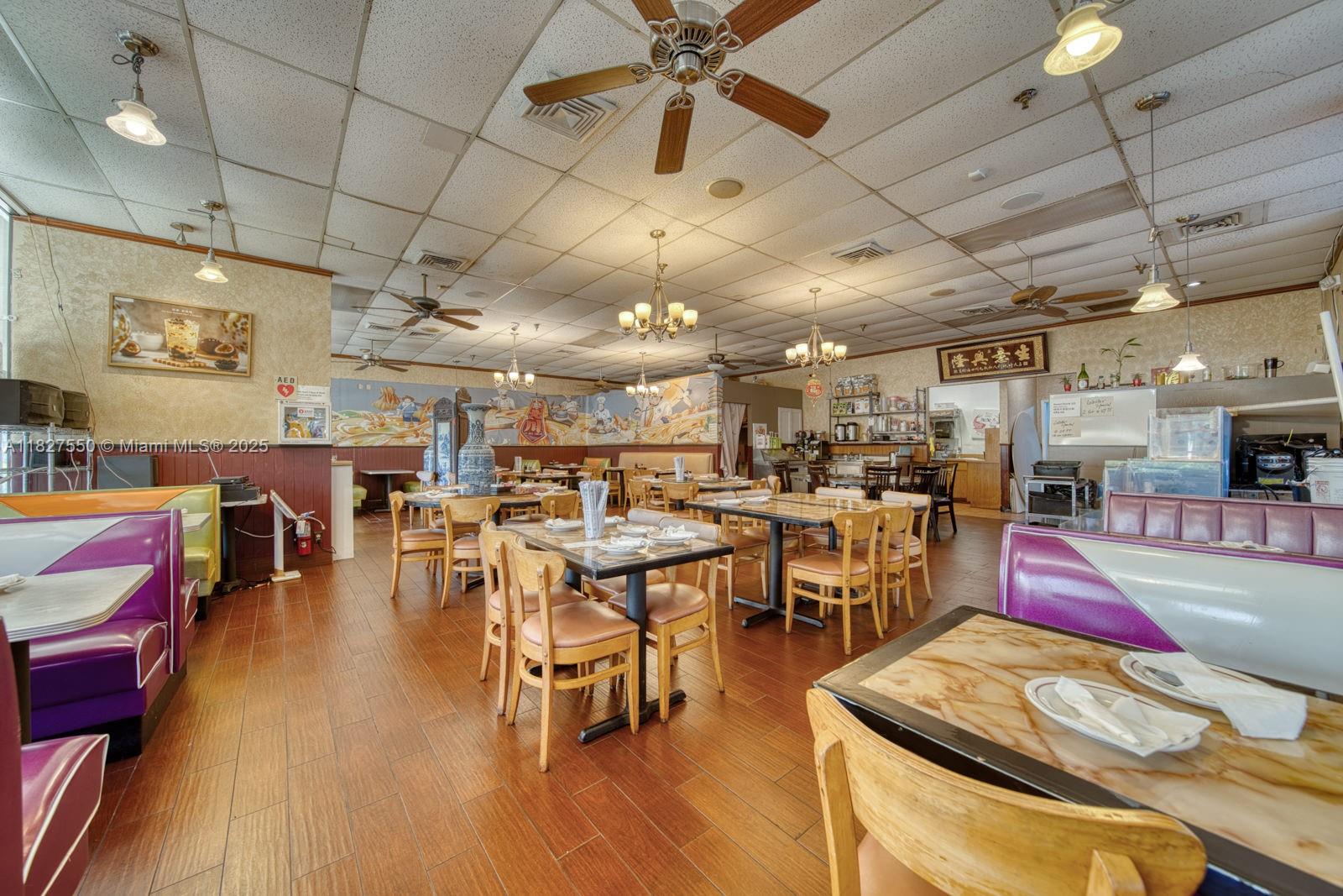 Full-Service Restaurant For Sale In Sunrise