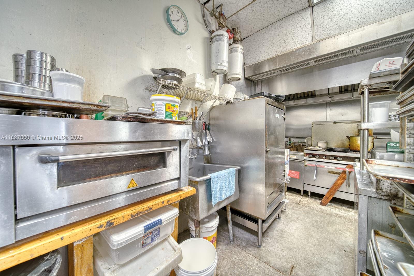 Full-Service Restaurant For Sale In Sunrise