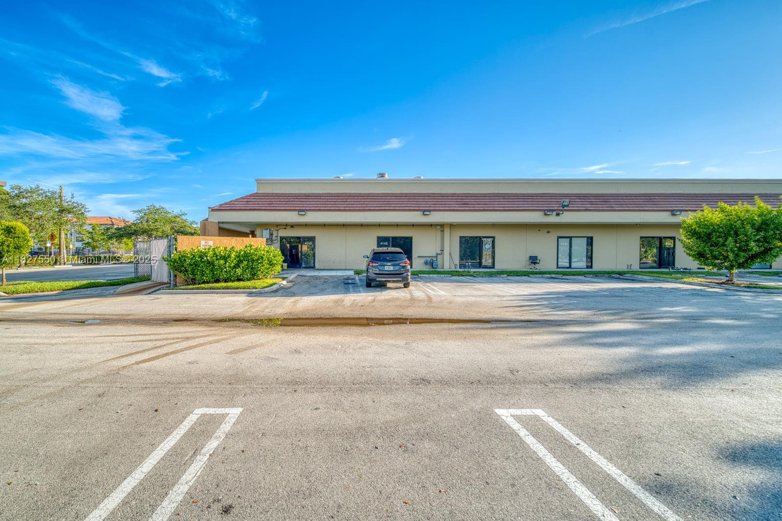 Full-Service Restaurant For Sale In Sunrise