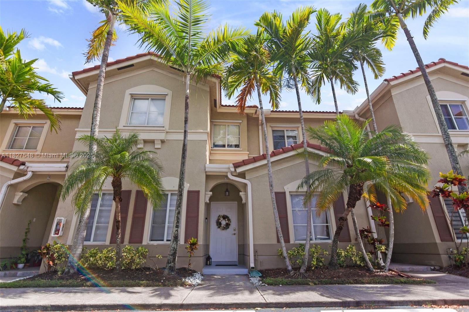 Residential, Doral, Florida image 4