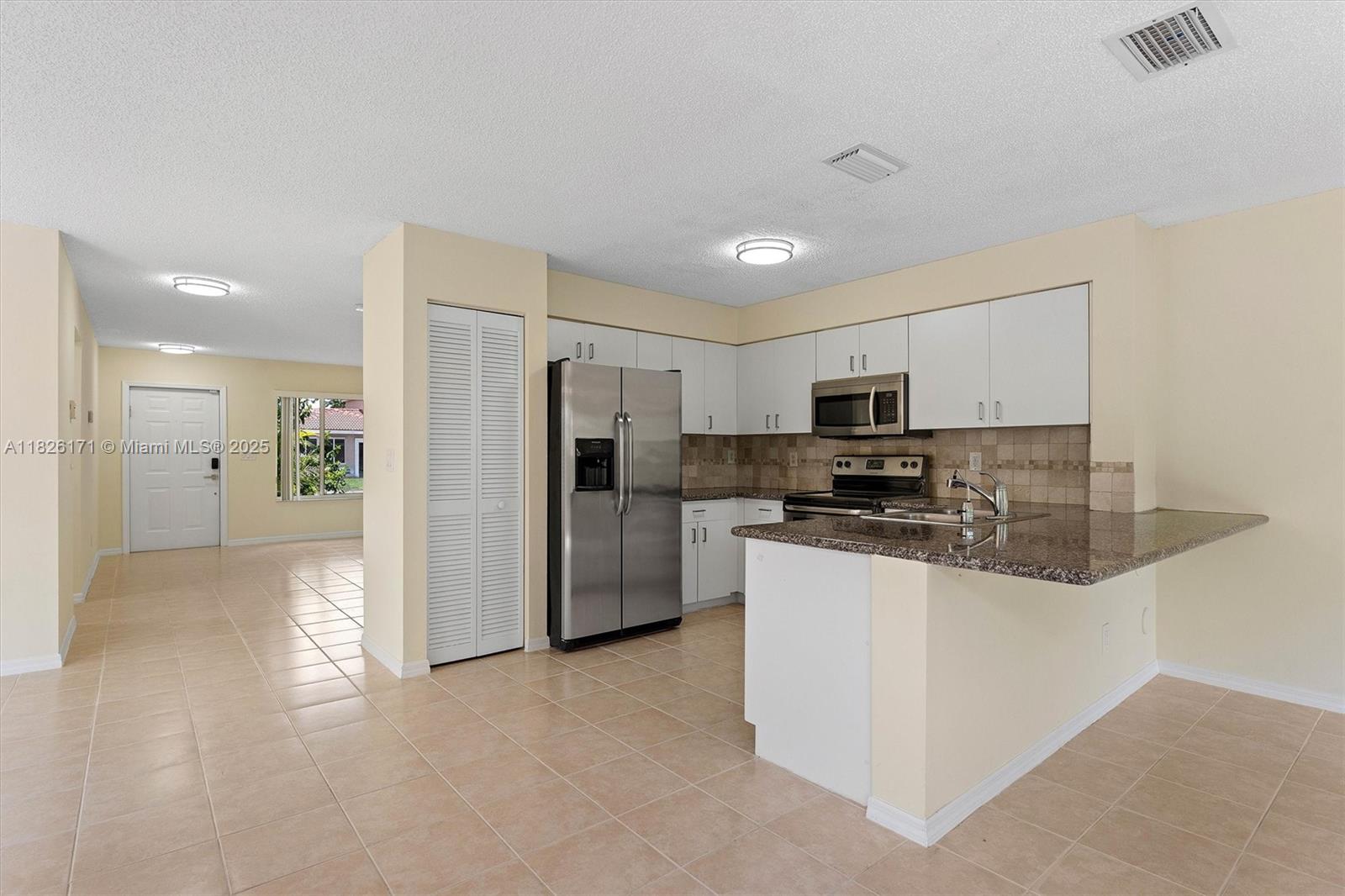 1784 SW 110th Ter, Davie, Florida image 11