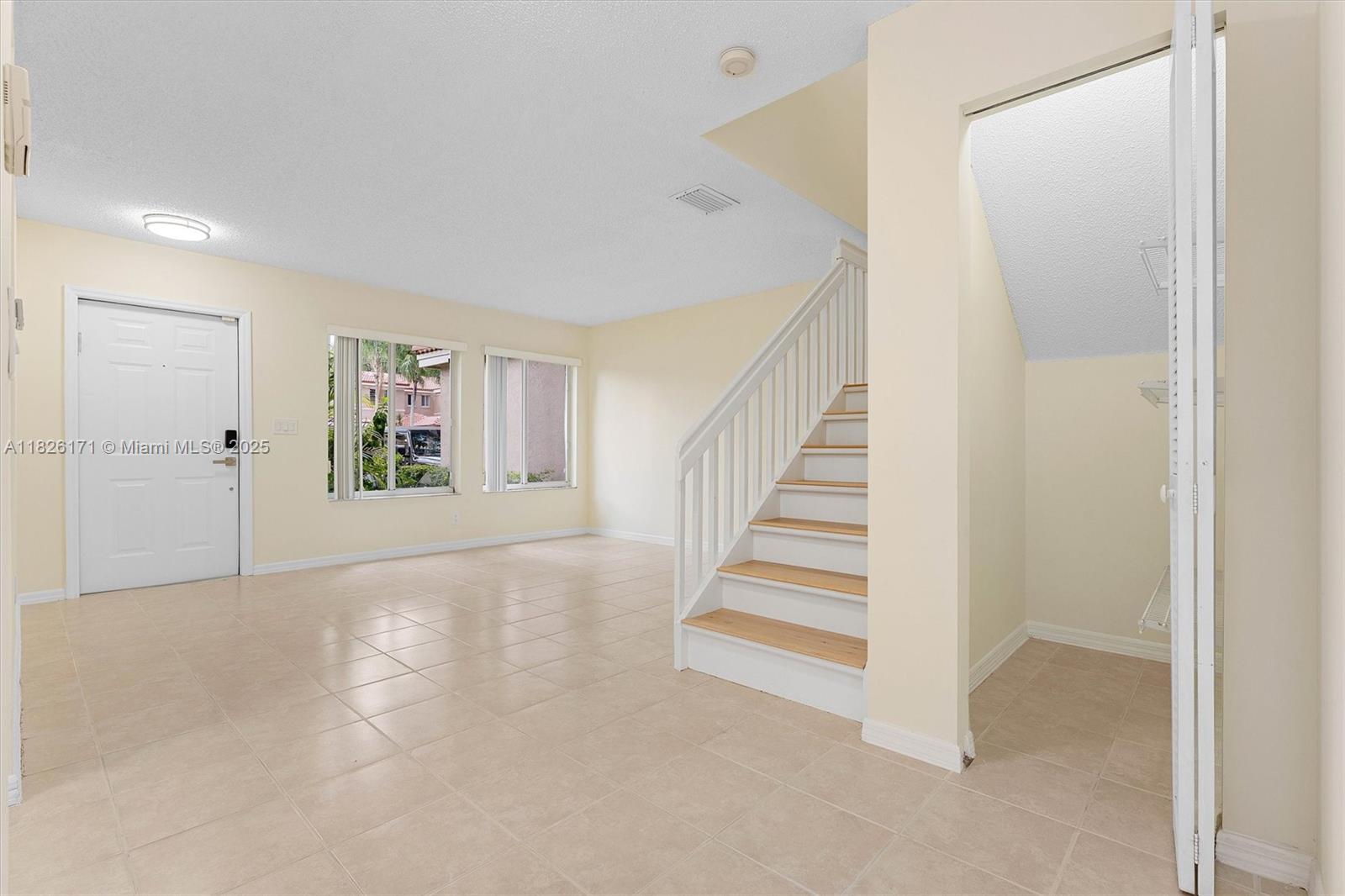 1784 SW 110th Ter, Davie, Florida image 5